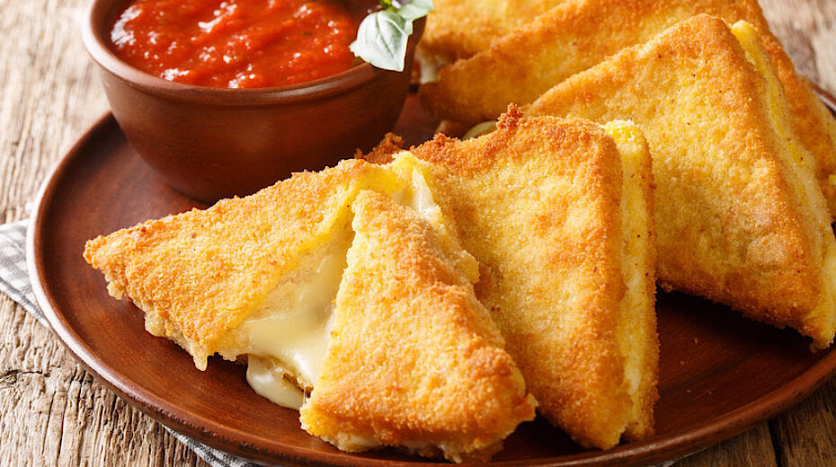 Mozzarella in carrozza