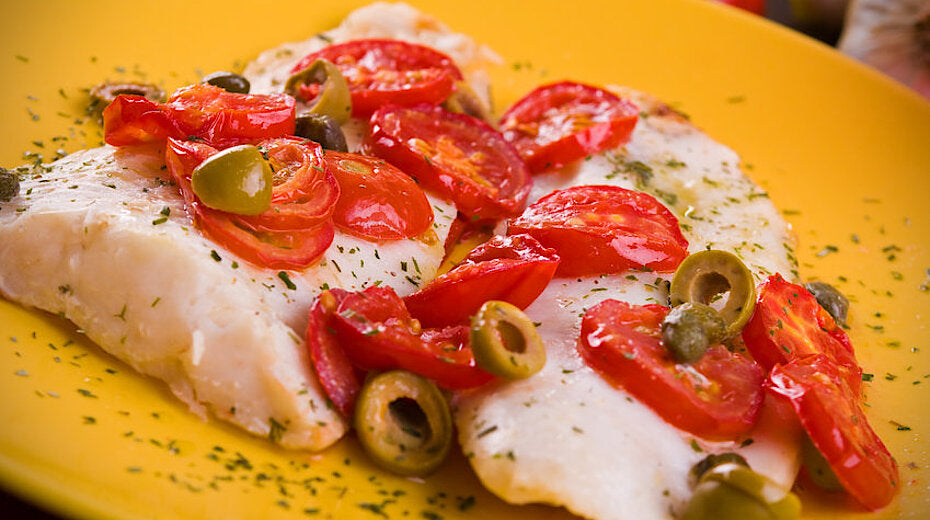 Coda di rospo con pomodoro e olive