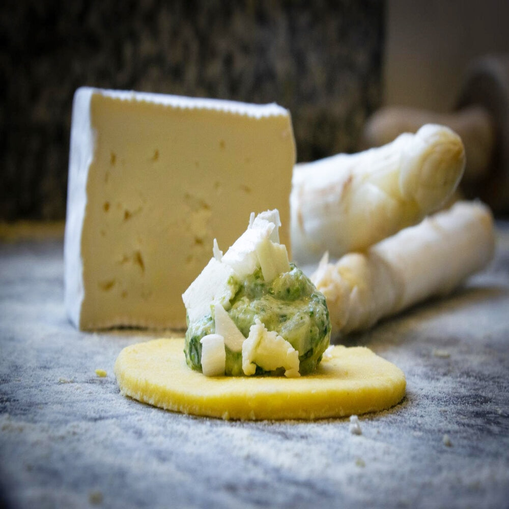 Ravioli al ripieno di d'asparagi e camembert