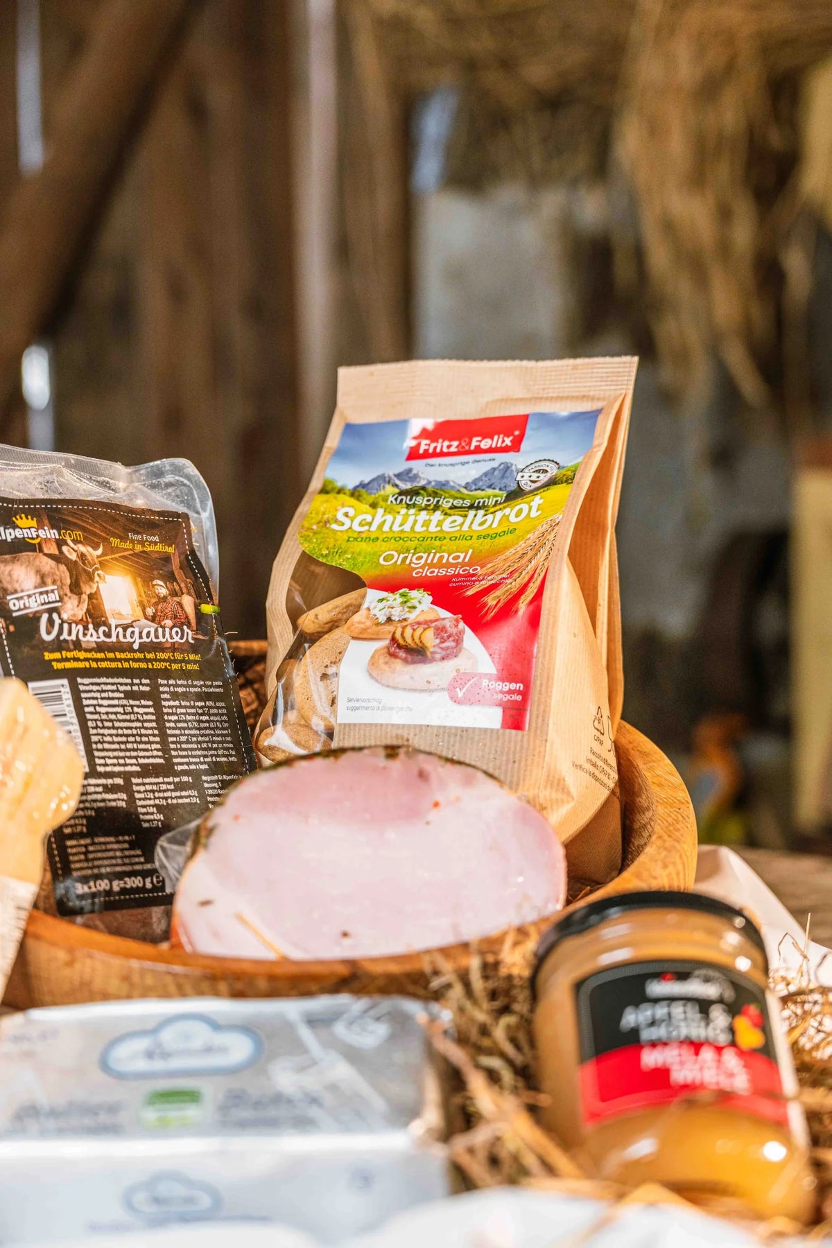 Südtiroler Osterset - Genussbox mit typischen Spezialitäten