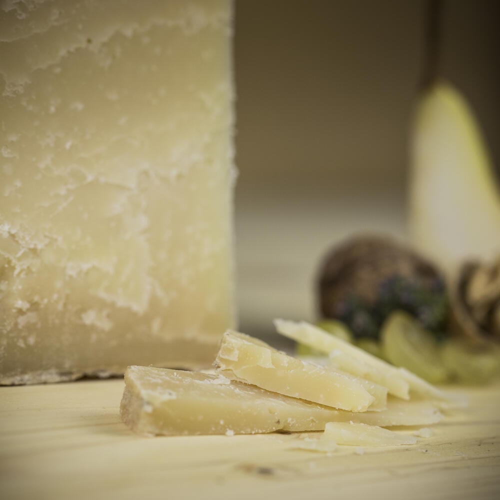 Italienischer Pecorino - Hartkäse aus Schafsmilch - 300 g