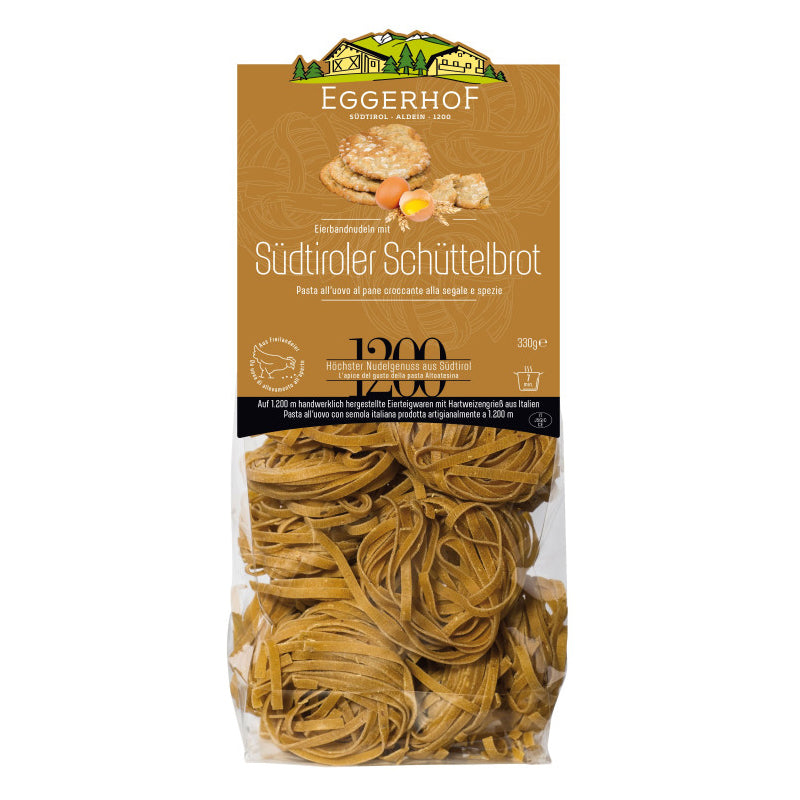 Pasta all'uovo al pane croccante di segale