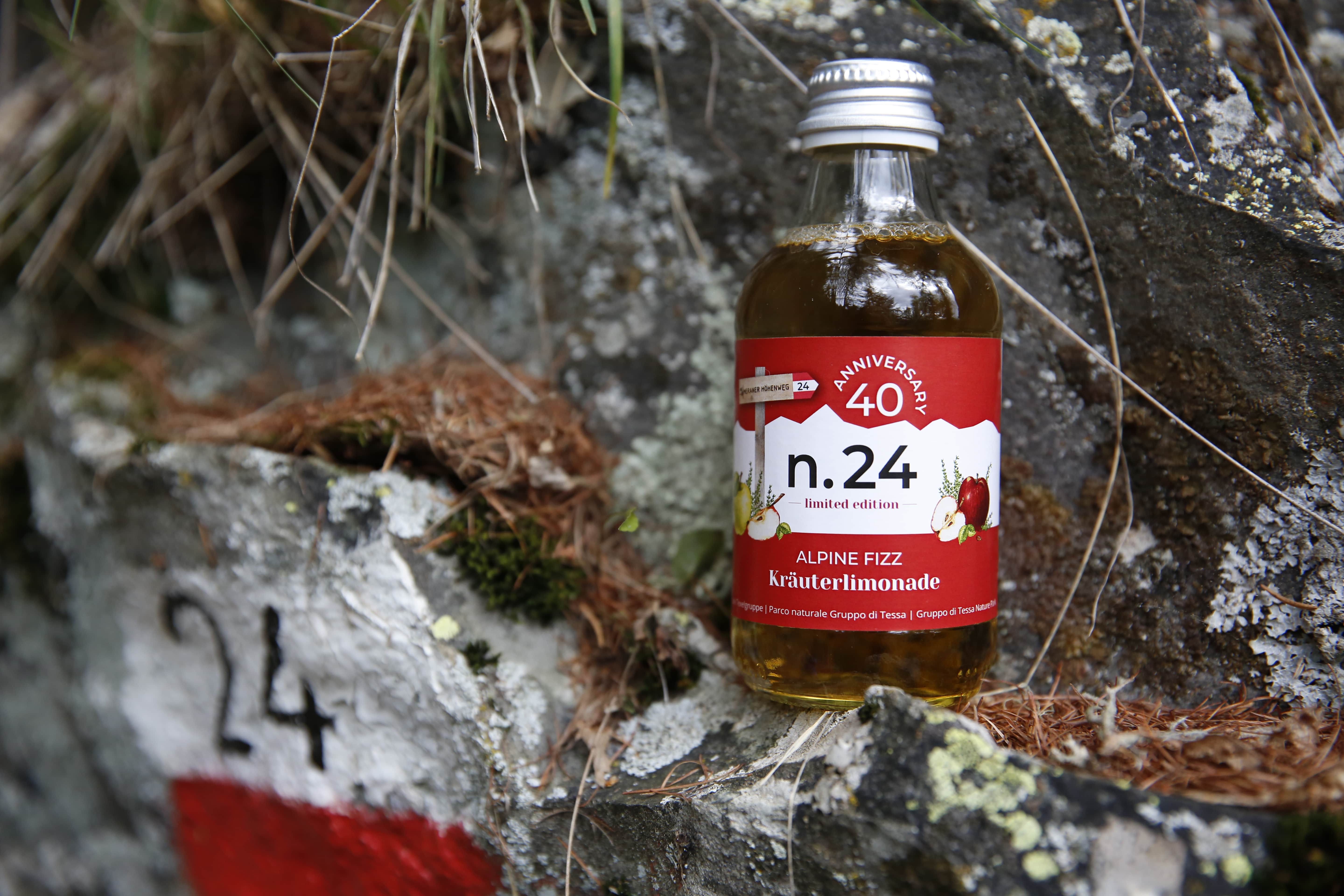 Bibita alle erbe "n.24 - Alpine Fizz" - Edizione limitata 40 anni Alta Via di Merano - 0,2 l