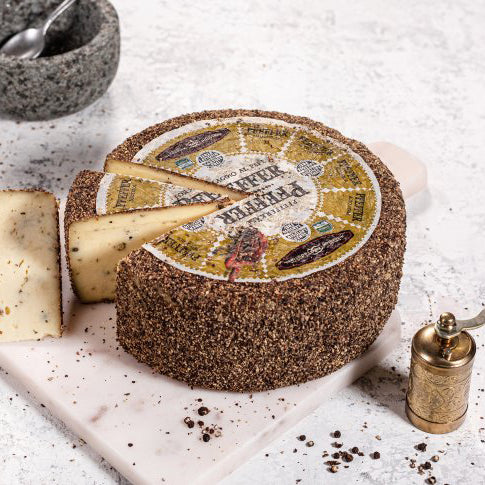 Specialità Formaggio al pepe