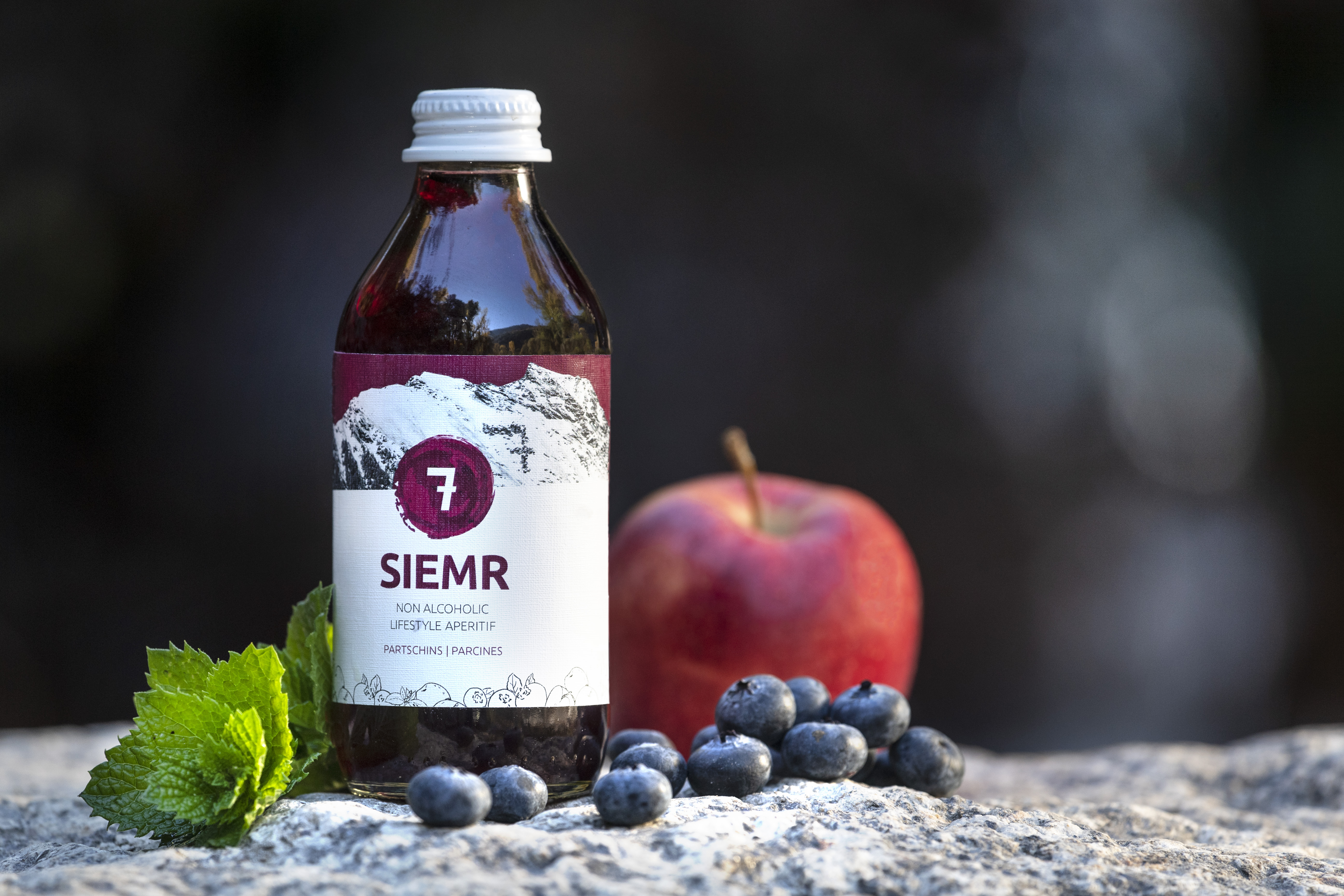 SIEMR - bevanda rinfrescante a base di mirtillo, mela e menta