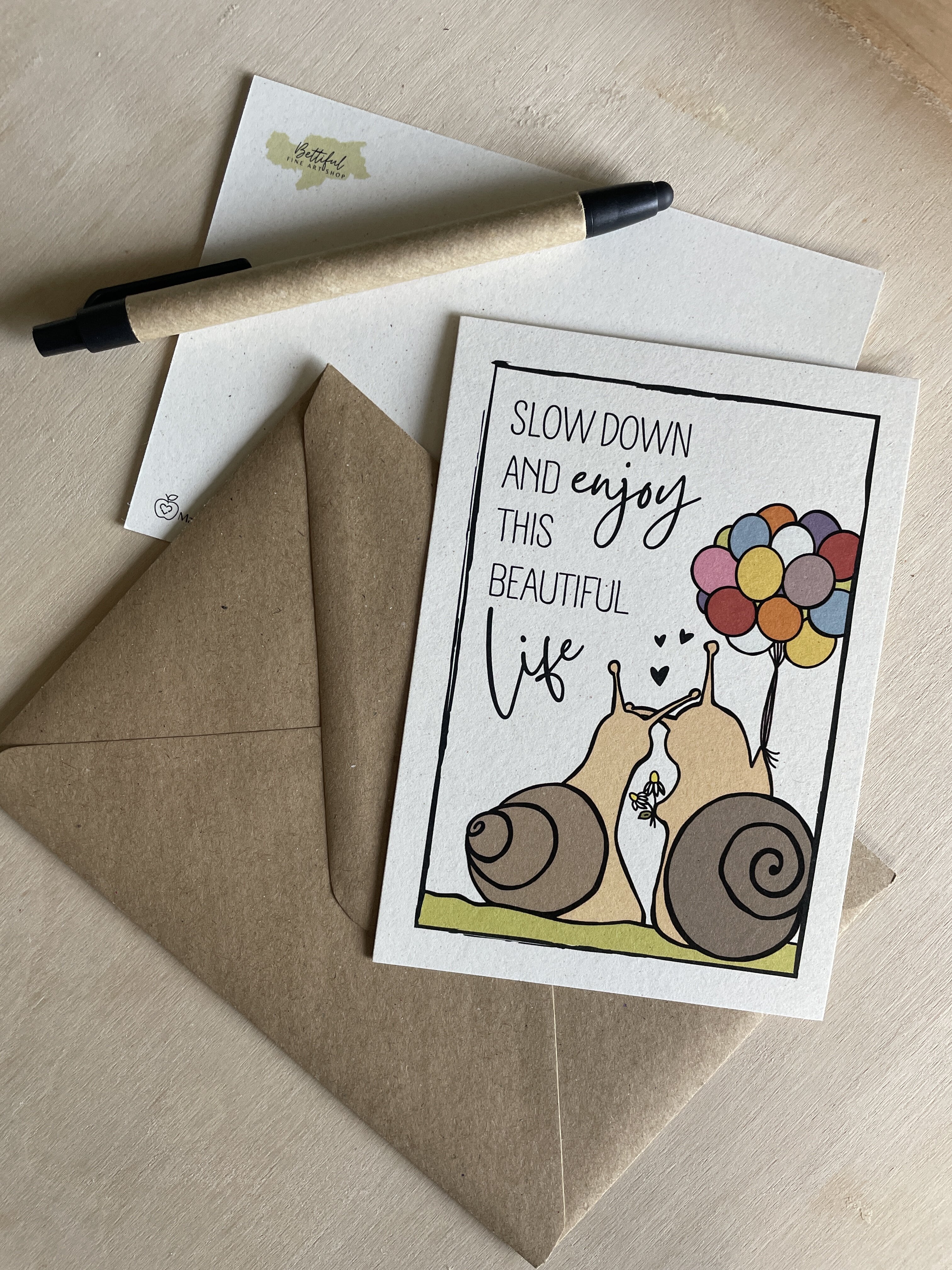 Cartolina di auguri con carta di mele: Slow Down